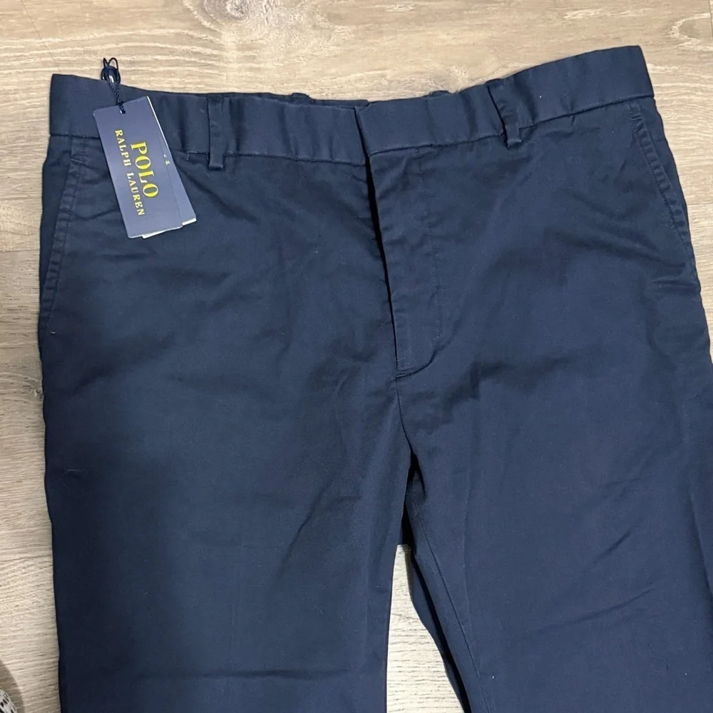✨ RALPH LAUREN Men’s Navy Chino Pants ✨